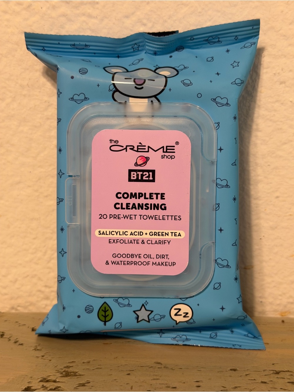 The Crème Shop BT21 Complete Cleansing Pre-Wet Towelettes – Blue